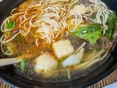-牛小隆牛肉面馆(四牌楼店)