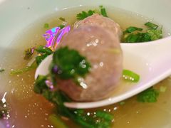 牛肉粉丝汤-鑫震源·苏式大虾生煎(山塘街店)