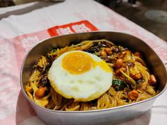 -老表记广西宵夜螺蛳鸭脚煲(东盟店)