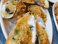 -覃记海鲜美食餐厅