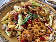 -老来福·非遗酸汤兔(凯旋路店)
