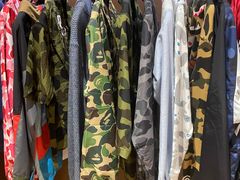 -BAPE STORE®(斯普瑞斯奥特莱斯店)