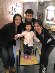 -汪正影业素摄儿童摄影工作室(星摩尔购物中心店)