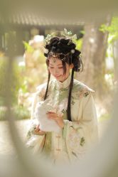 -一揽芳华汉服旗袍体验馆(拙政园店)
