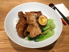 -银泰百货(厦门国贸中心店)