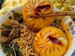 -李与白包子铺(桐梓林店)