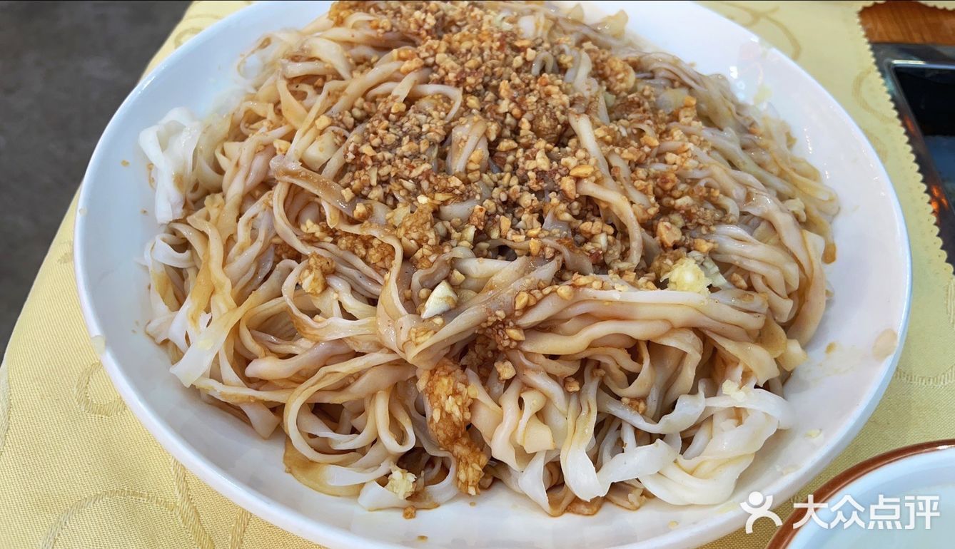 应该是高新区最新鲜的猪杂粥了
