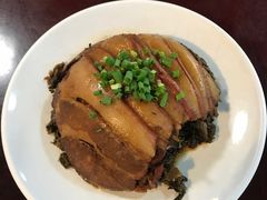 梅菜扣肉-包谋天下(奥克斯广场店)