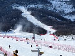 -鳌山滑雪度假区