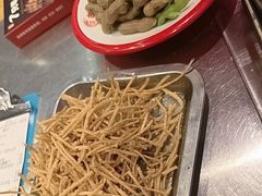 徐州凉调馓子-7只羊·鲜羊肉串·地锅鸡精酿(玄武墨香路店)