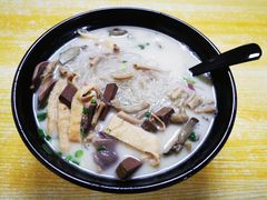 -津津老鸭粉丝馆(正东路店)