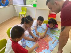 -i2青少儿英语(爱加星悦荟店)