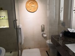 -青岛海尔洲际酒店