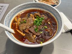 -粉吖吖·邵阳米粉(体育西路店)