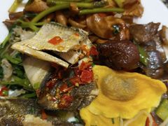 -山明水秀大饭店