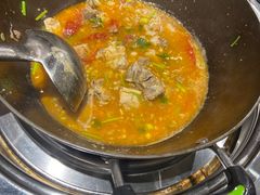 铁锅炖羊肉-老村长铁锅宴(航才路店)