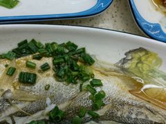 -渔中舟海鲜大排档(普陀沈家门店)