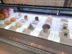 -Fridi Patisserie Cafe