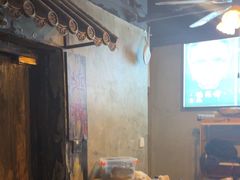 -荒岛实景沉浸密室(江汉路1店)