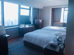 -上海龙之梦万丽酒店