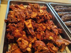 -鸿亨泰杂鱼馆(港馨家园店)