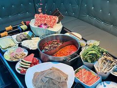 -唯爱KTV聚会餐厅(仙林东城汇店)