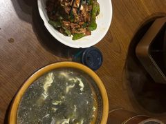 -富正毅三下锅·湘西韵味(天门山索道店)