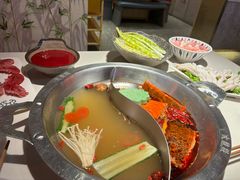 -大龙燚火锅(天安云谷店)