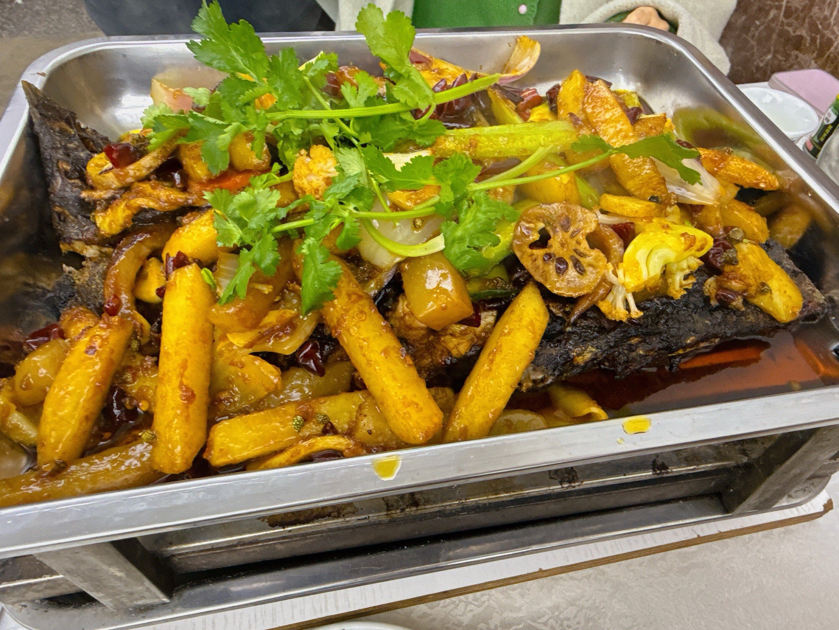 健康好味烤鱼蔬菜