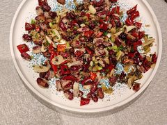 -有红鸡毛店·川菜(建设路店)