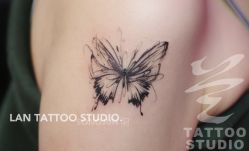 -见雾TATTOO STUDIO