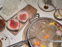 -牛人日志·鲜牛肉骨汤火锅(万科里瑧店)