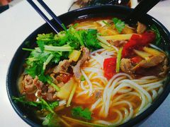 -一品郑记重庆牛肉米线馆(东泰路店)