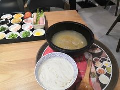 -妈妈故事米线(市府恒隆店)