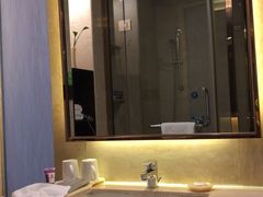 -深圳福青龙华天假日酒店