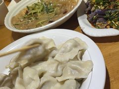 -东北四季饺子王(华山路店)