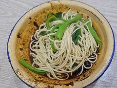 -张记奔吃小面