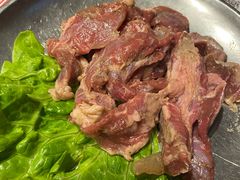 -青瓦炭韩潮烤肉(花园道店)