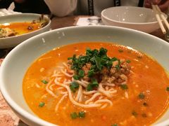 -唐宫小聚(新港中心店)