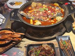 -吞鱼兽麻辣烤鱼(万达店)