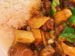 牛肉土豆盖饭-护国寺小吃(地安门店)