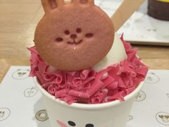 -LINE FRIENDS Garosu-gil Flagship Store