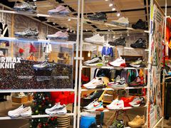 -NIKE KICKS LOUNGE体验店(北京新中关店)