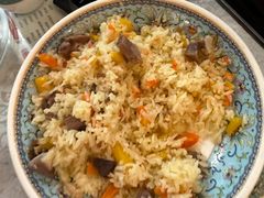 -汗腾格里·风味餐厅(新疆驻京办店)
