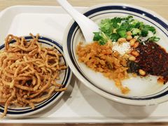 弯脚杆油茶-正南齐北·老街糯米团(洪崖洞店)