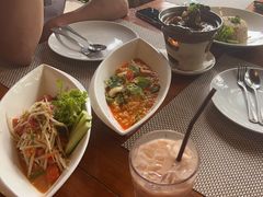 -Phensiri Thai Restaurant