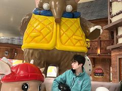 -长沙湘江冰雪世界