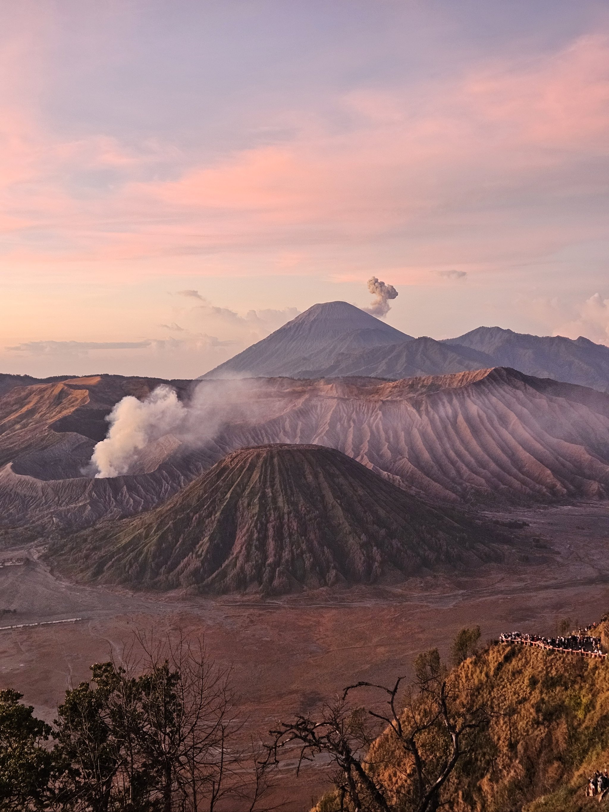 火山爆发壁纸图片