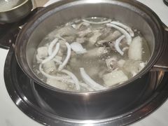 -喃喃椰·糟粕醋·椰子鸡火锅(七堡花园店)