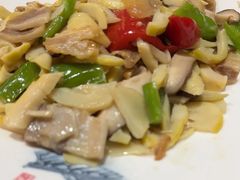 -缘来聚·徽菜名店(黄山宏村店)